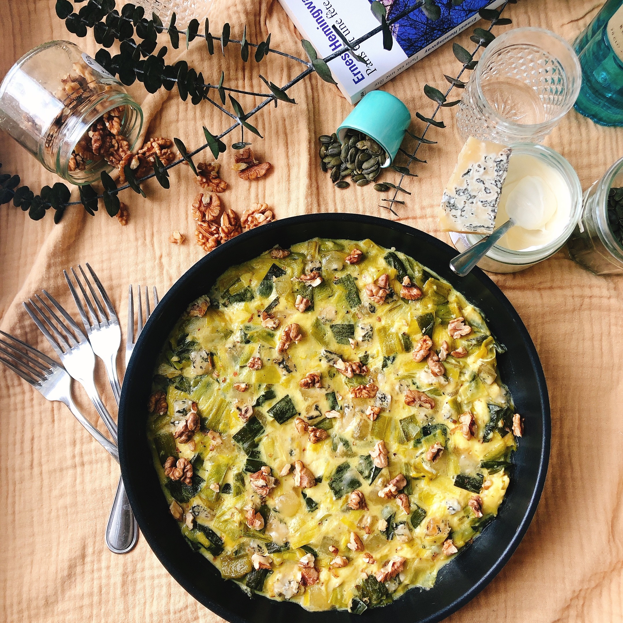 Frittata de poireaux au bleu de chèvre et noix Frittata de poireaux au bleu de chèvre et noix