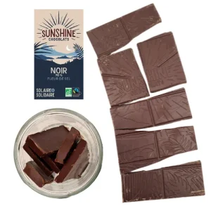 Carrés de chocolat noir fleur de sel